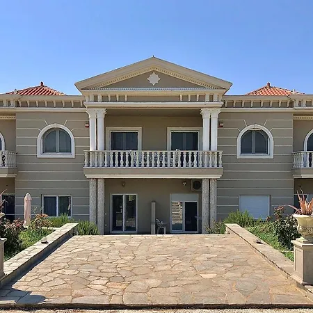 אלכסנדרופולי Villa Dimitri - Gardenside Souterrain מראה חיצוני תמונה